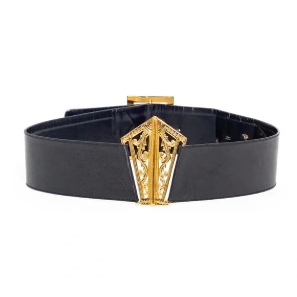Chanel Vintage Black Leather 24K Gold Plated Filigree Corset  display picture 3